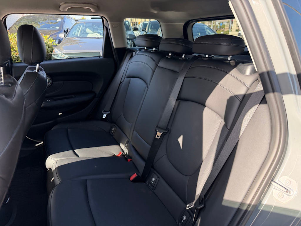 Thumbnail: 2020 MINI Cooper Clubman - 9