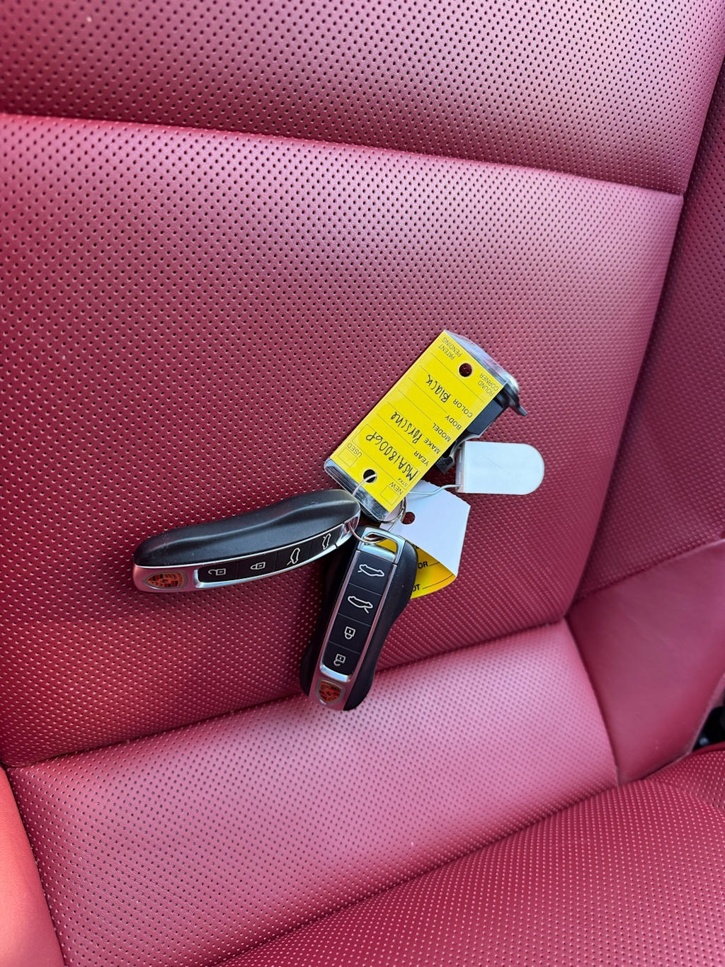 Thumbnail: 2021 Porsche Taycan - 6