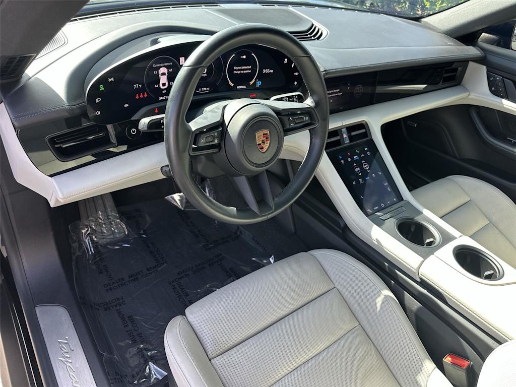 Thumbnail: 2022 Porsche Taycan - 2