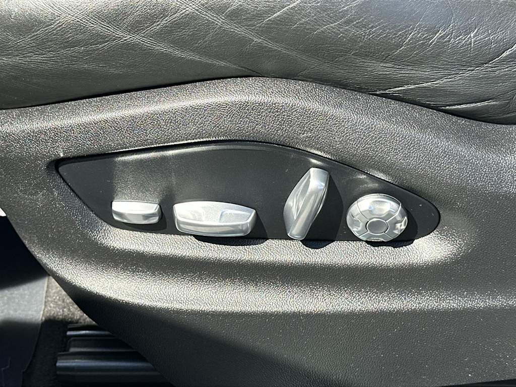Thumbnail: 2020 Porsche Cayenne - 23