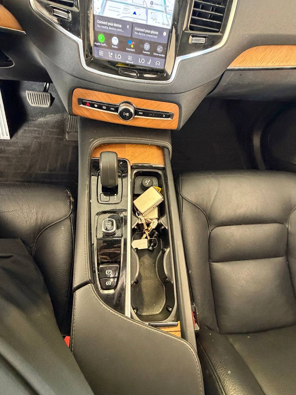 Thumbnail: 2023 Volvo XC90 - 12