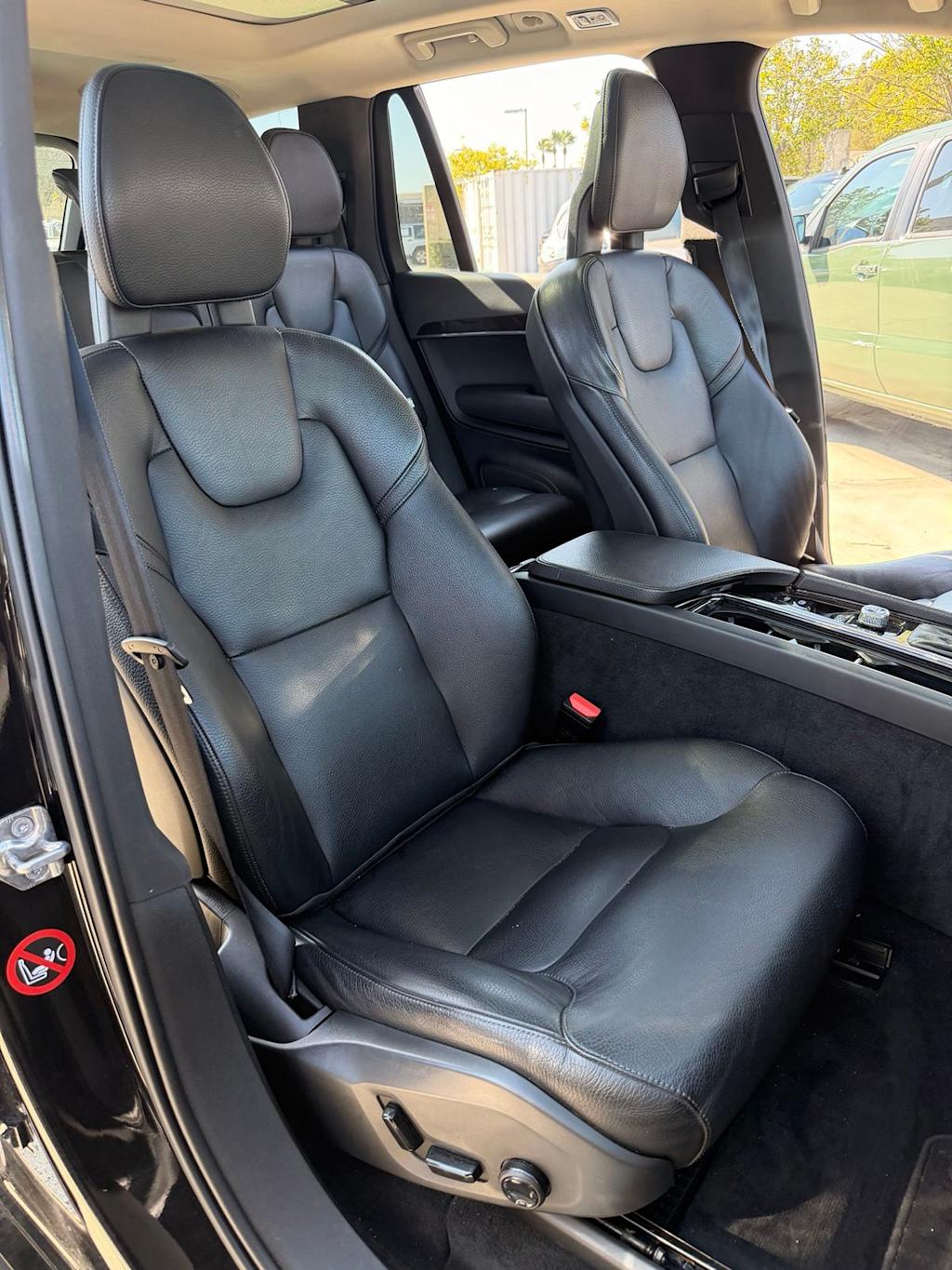 Thumbnail: 2018 Volvo XC90 - 9