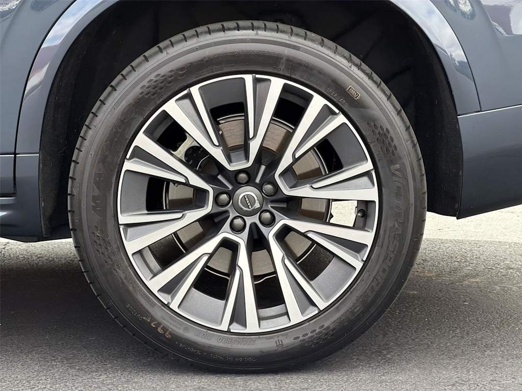 Thumbnail: 2022 Volvo XC90 - 8