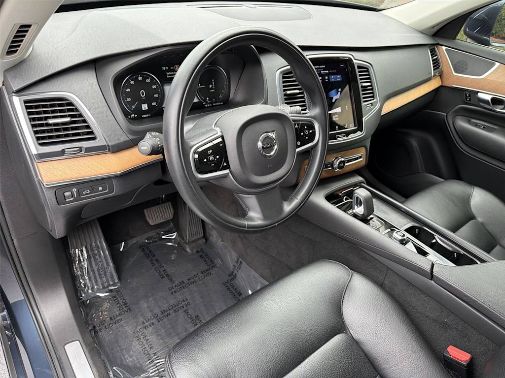 Thumbnail: 2022 Volvo XC90 - 2