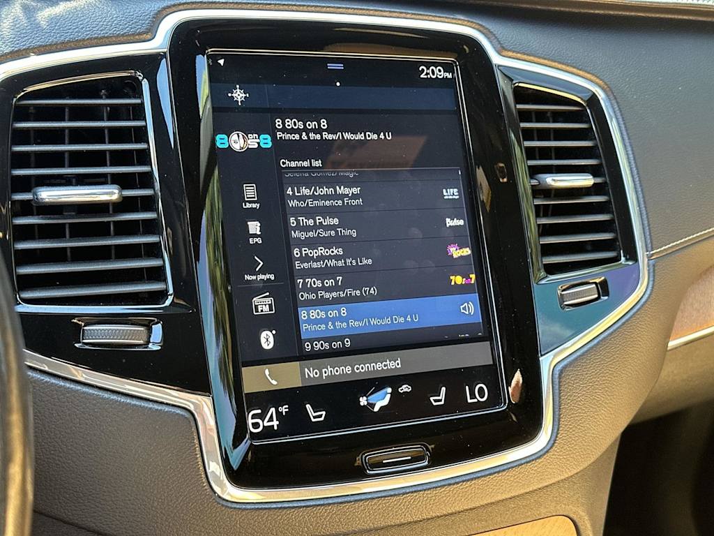 Thumbnail: 2020 Volvo XC90 - 16