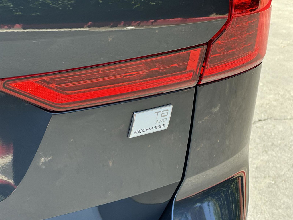 Thumbnail: 2022 Volvo XC60 - 20