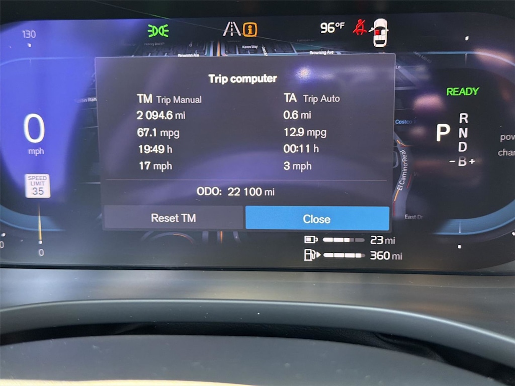 Thumbnail: 2023 Volvo XC60 - 18