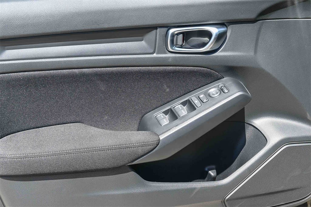 Thumbnail: 2026 Honda Civic - 21