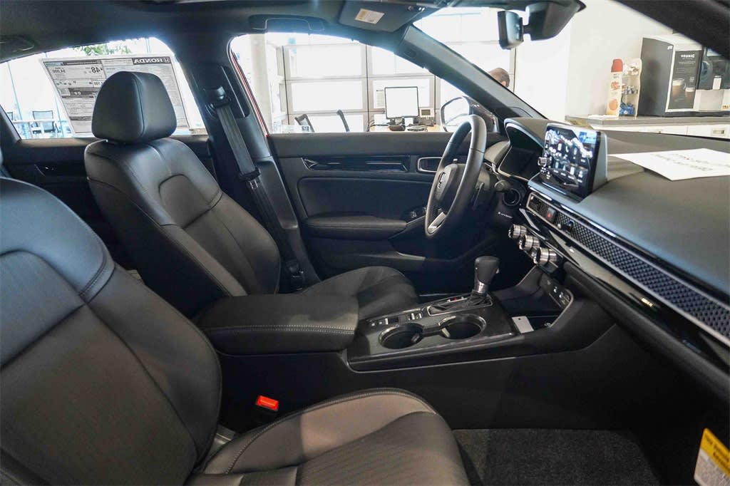 Thumbnail: 2026 Honda Civic - 9