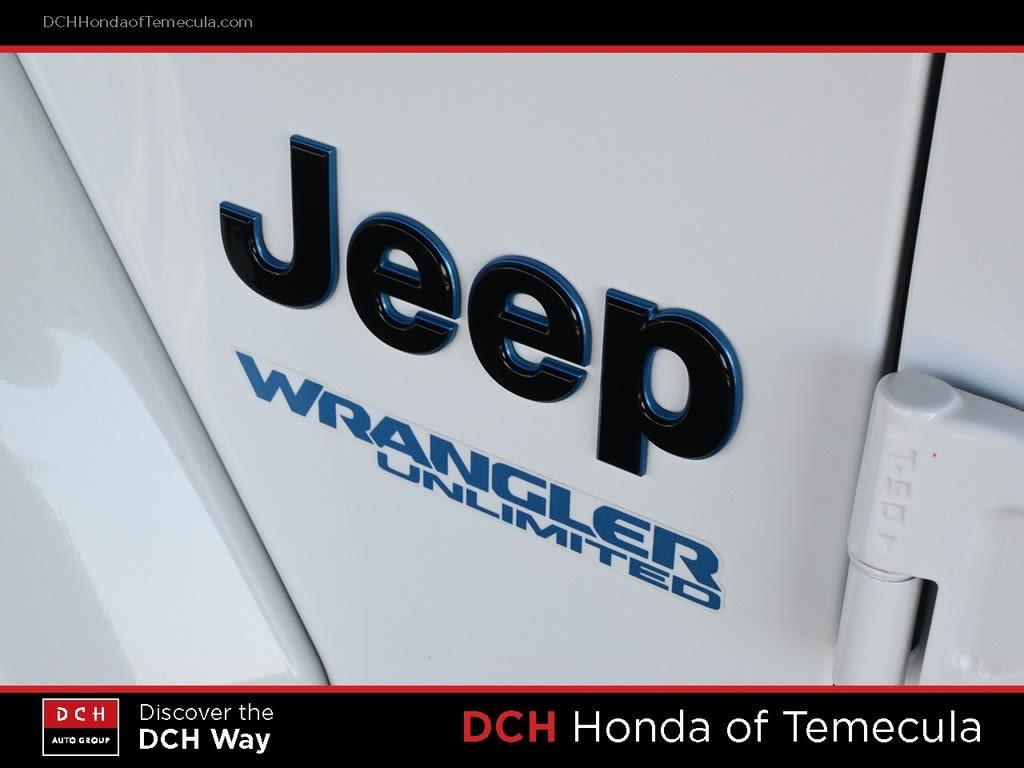 Thumbnail: 2022 Jeep Wrangler - 6