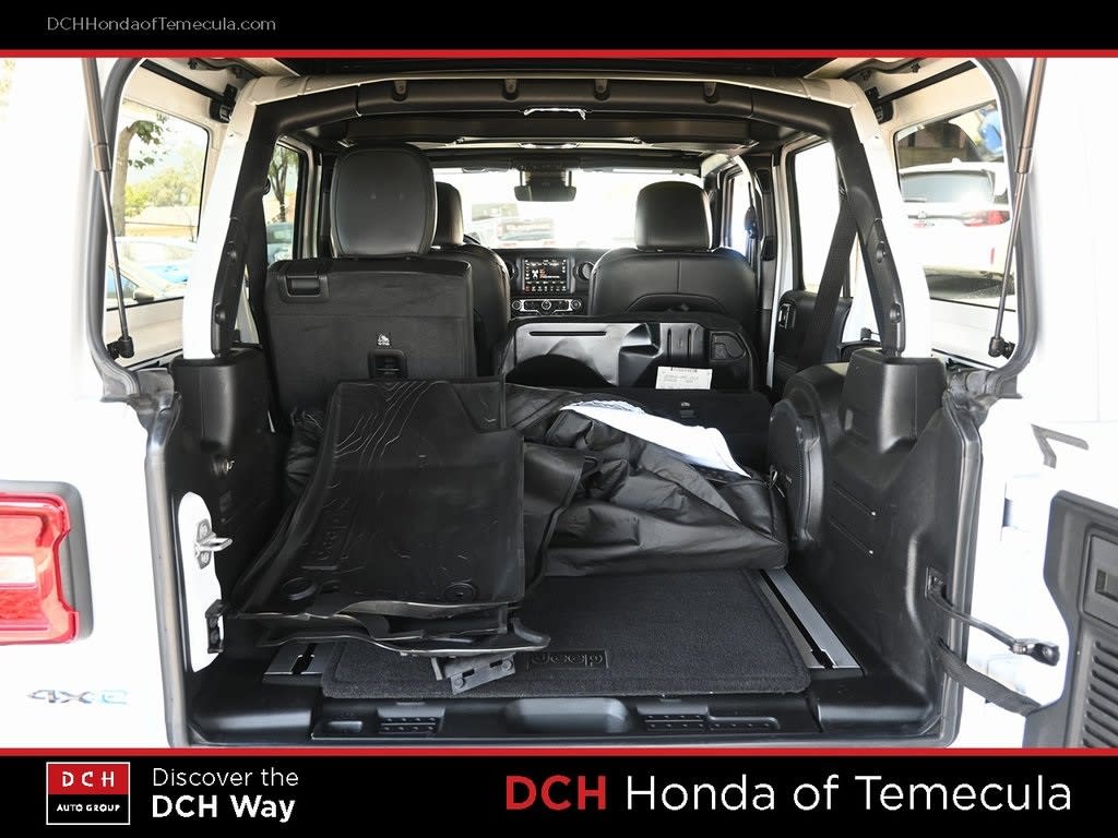 Thumbnail: 2022 Jeep Wrangler - 24