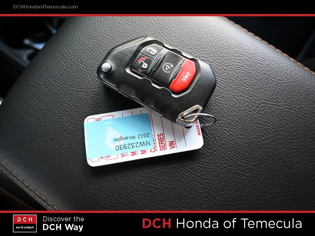 Thumbnail: 2022 Jeep Wrangler - 15