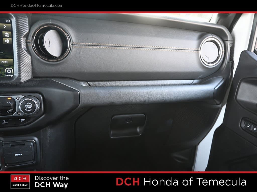 Thumbnail: 2022 Jeep Wrangler - 20