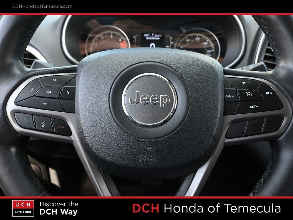 Thumbnail: 2019 Jeep Cherokee - 19