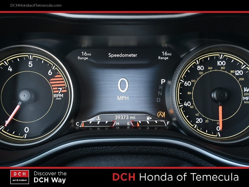 Thumbnail: 2023 Jeep Cherokee - 14