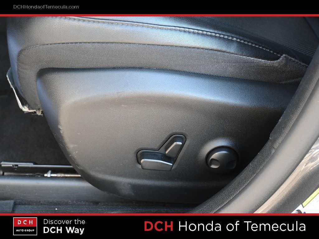 Thumbnail: 2023 Jeep Cherokee - 23