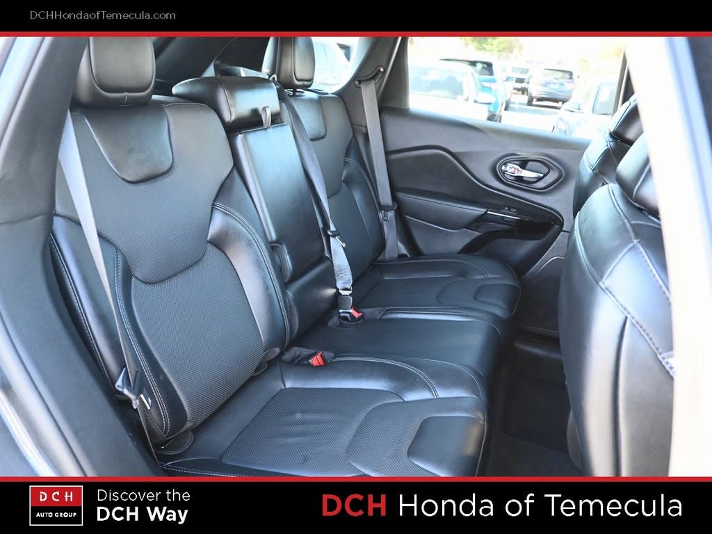 Thumbnail: 2023 Jeep Cherokee - 24