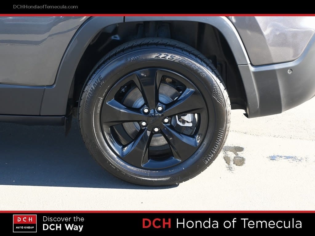 Thumbnail: 2023 Jeep Cherokee - 7