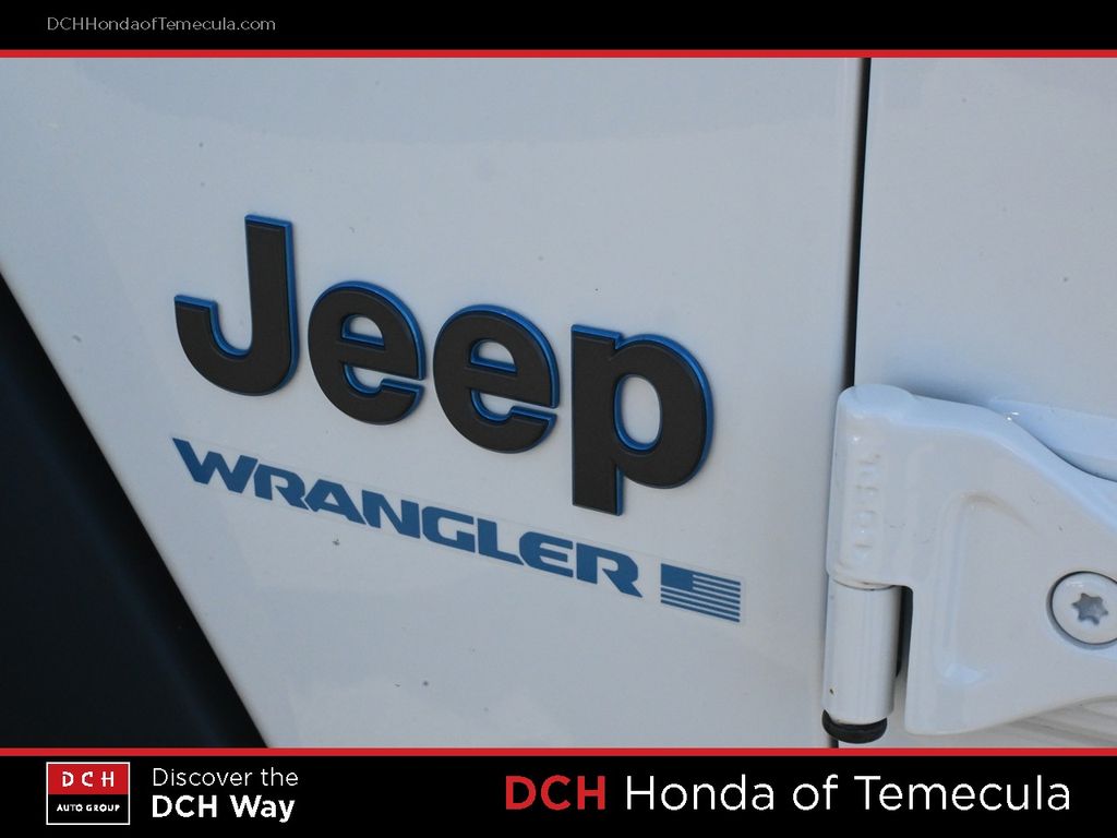 Thumbnail: 2025 Jeep Wrangler - 6
