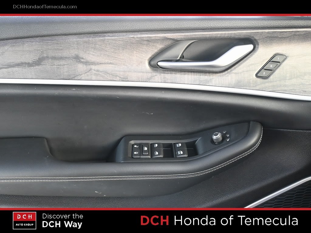 Thumbnail: 2023 Jeep Grand Cherokee - 22