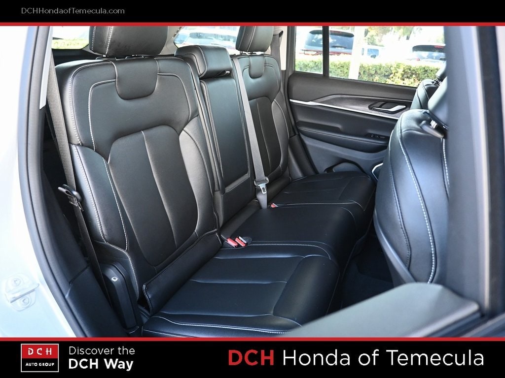 Thumbnail: 2023 Jeep Grand Cherokee - 24