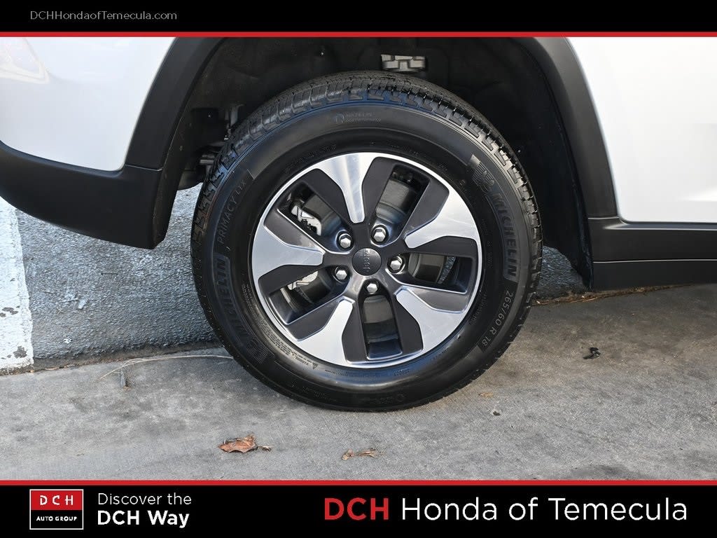 Thumbnail: 2023 Jeep Grand Cherokee - 7