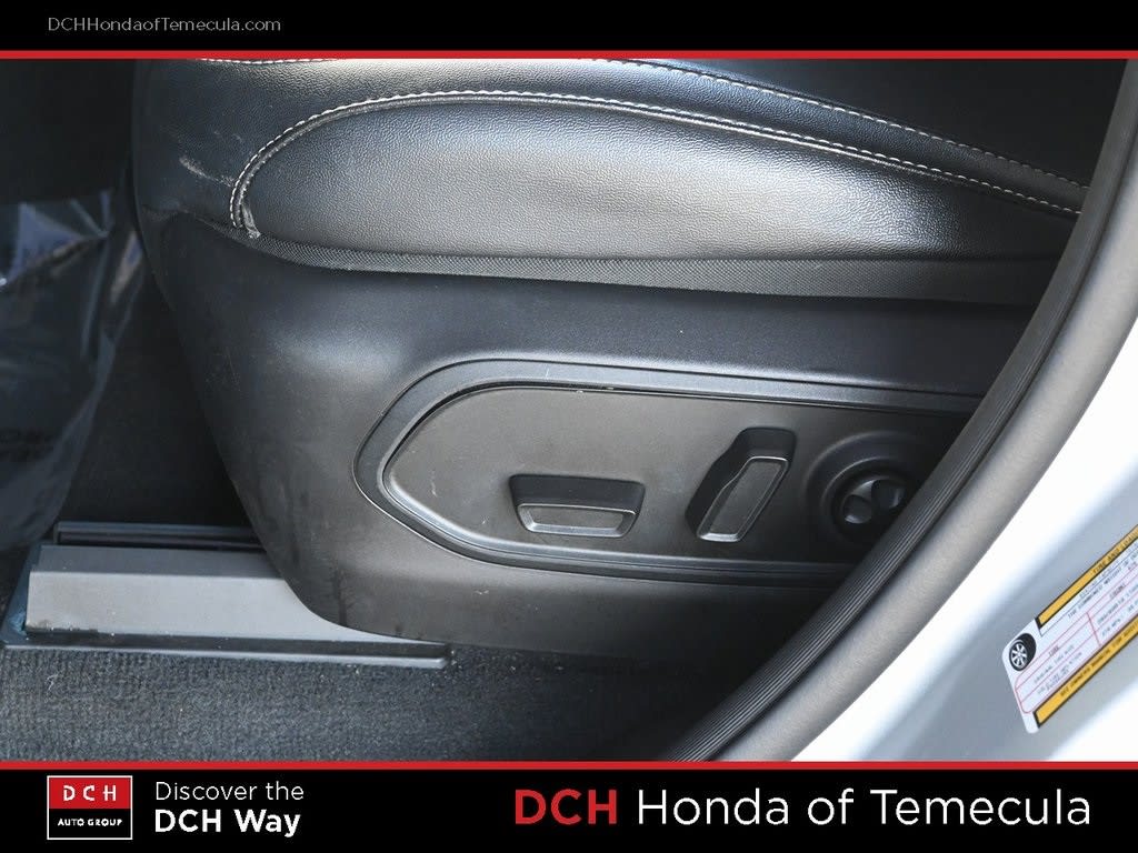 Thumbnail: 2023 Jeep Grand Cherokee - 23