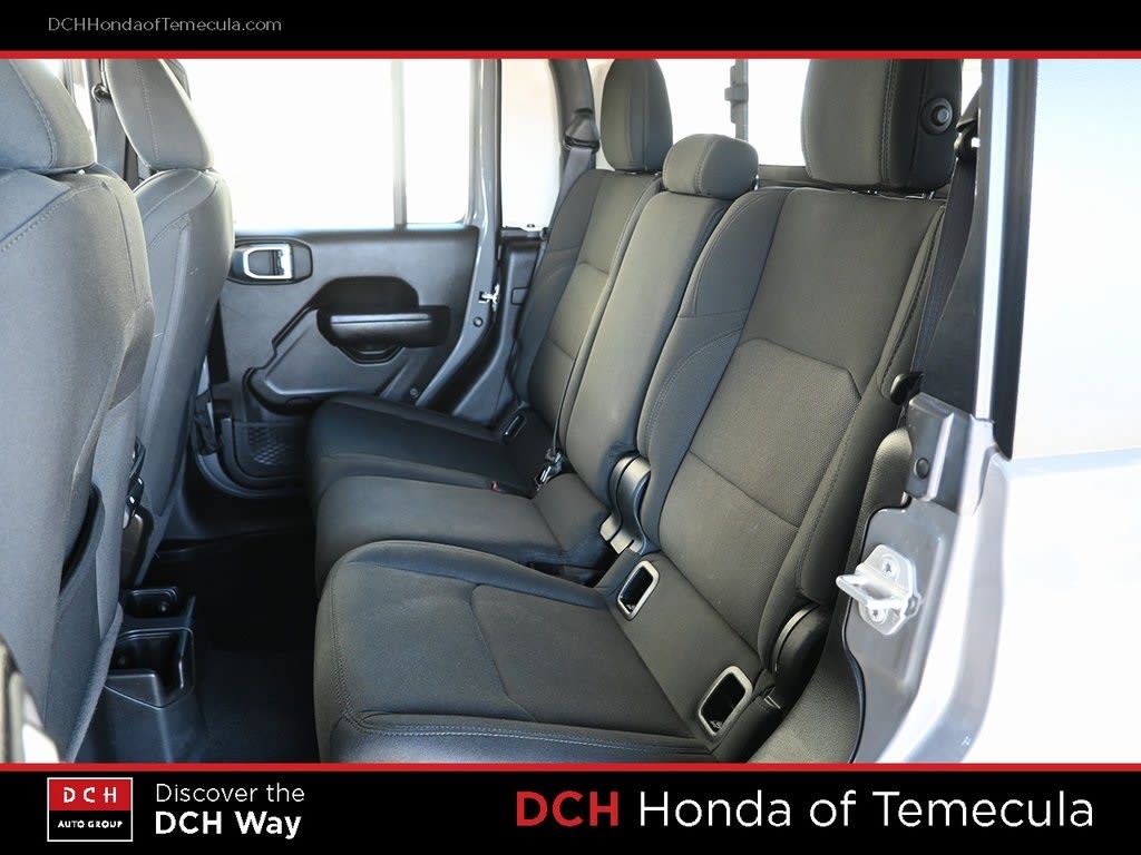 Thumbnail: 2022 Jeep Gladiator - 11