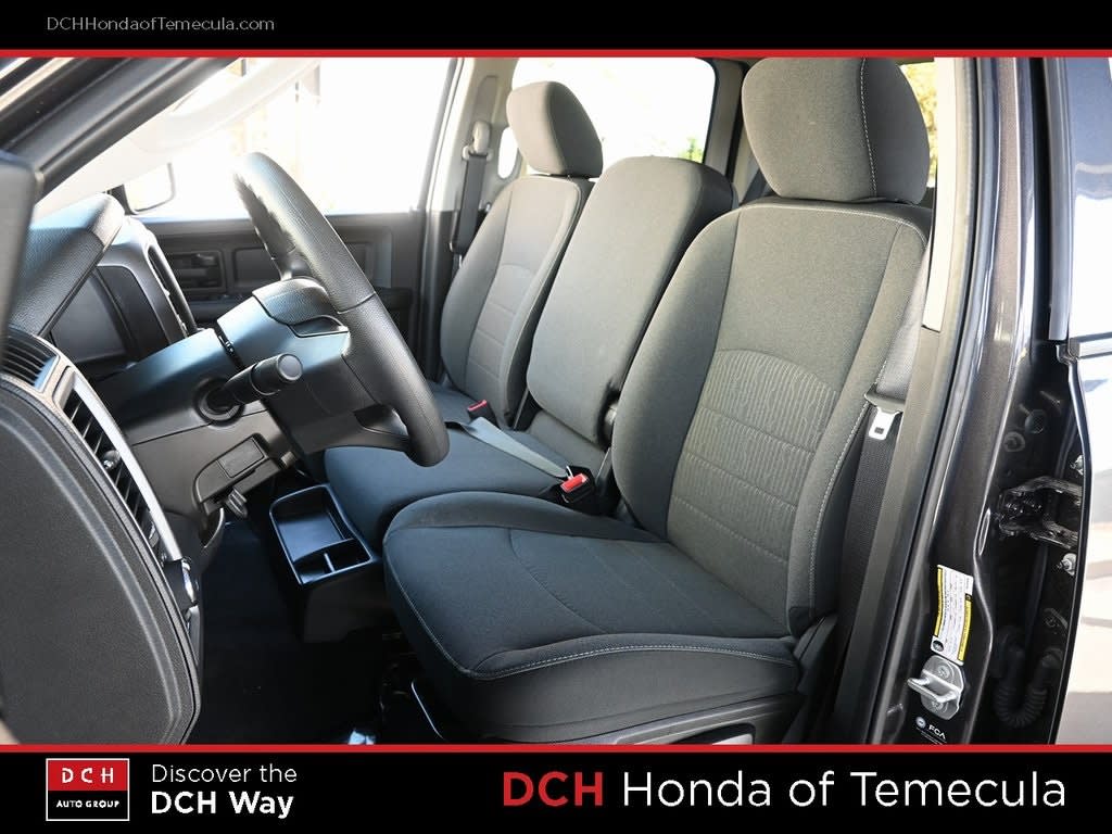 Thumbnail: 2024 RAM 1500 - 9