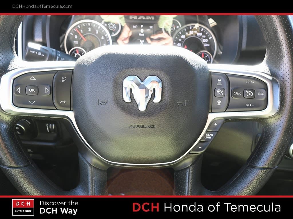 Thumbnail: 2025 RAM 1500 - 17