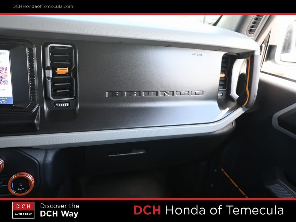 Thumbnail: 2022 Ford Bronco - 21