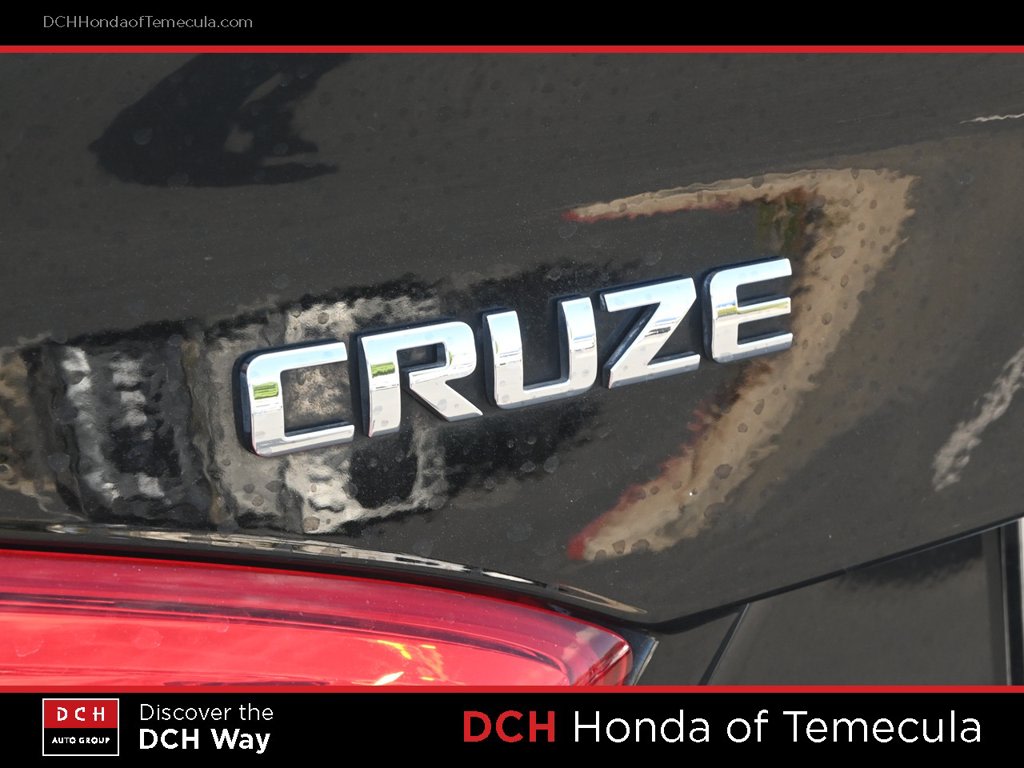 Thumbnail: 2017 Chevrolet Cruze - 6