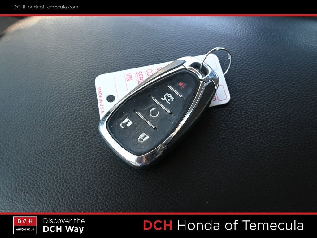 Thumbnail: 2023 Chevrolet Malibu - 7