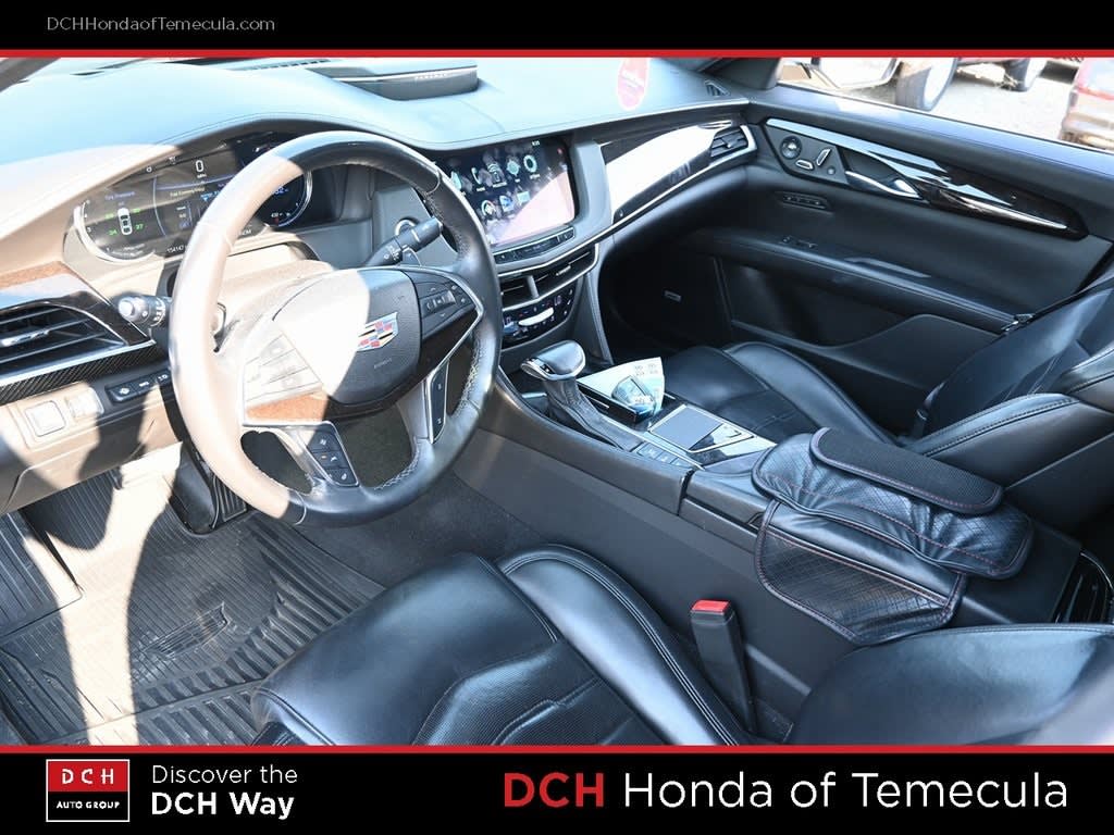 Thumbnail: 2017 Cadillac CT6 - 2