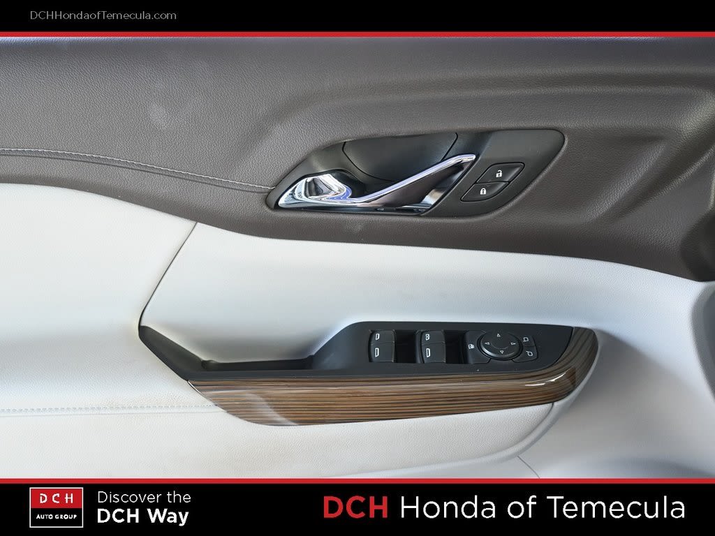 Thumbnail: 2022 GMC Acadia - 22