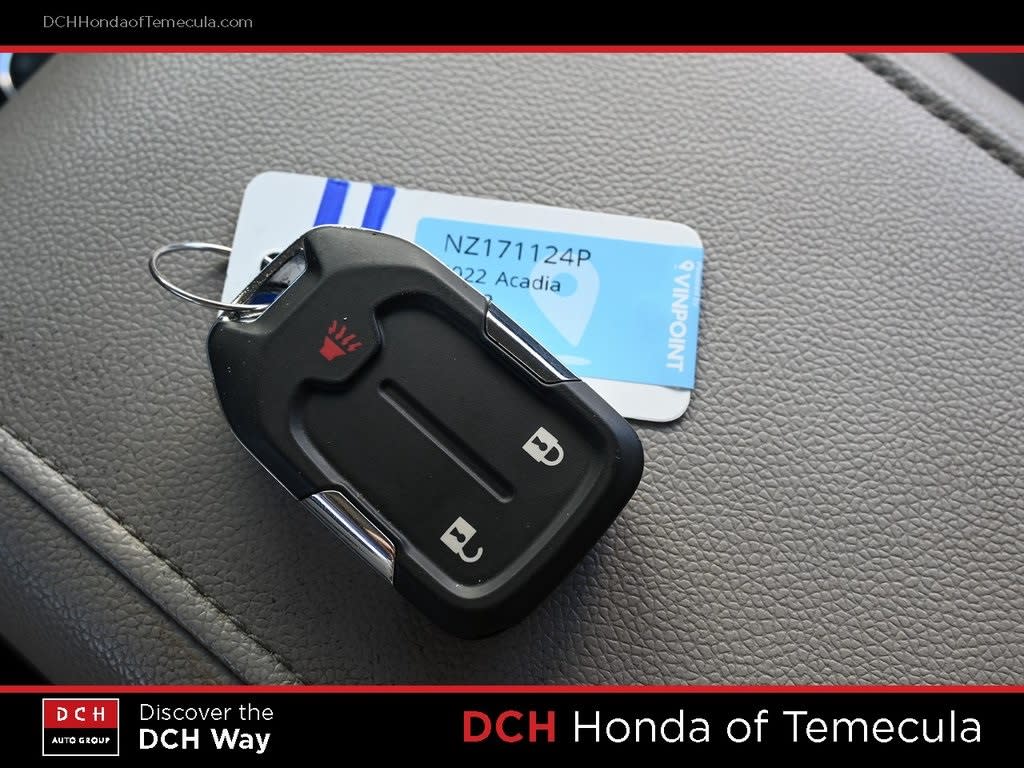 Thumbnail: 2022 GMC Acadia - 15