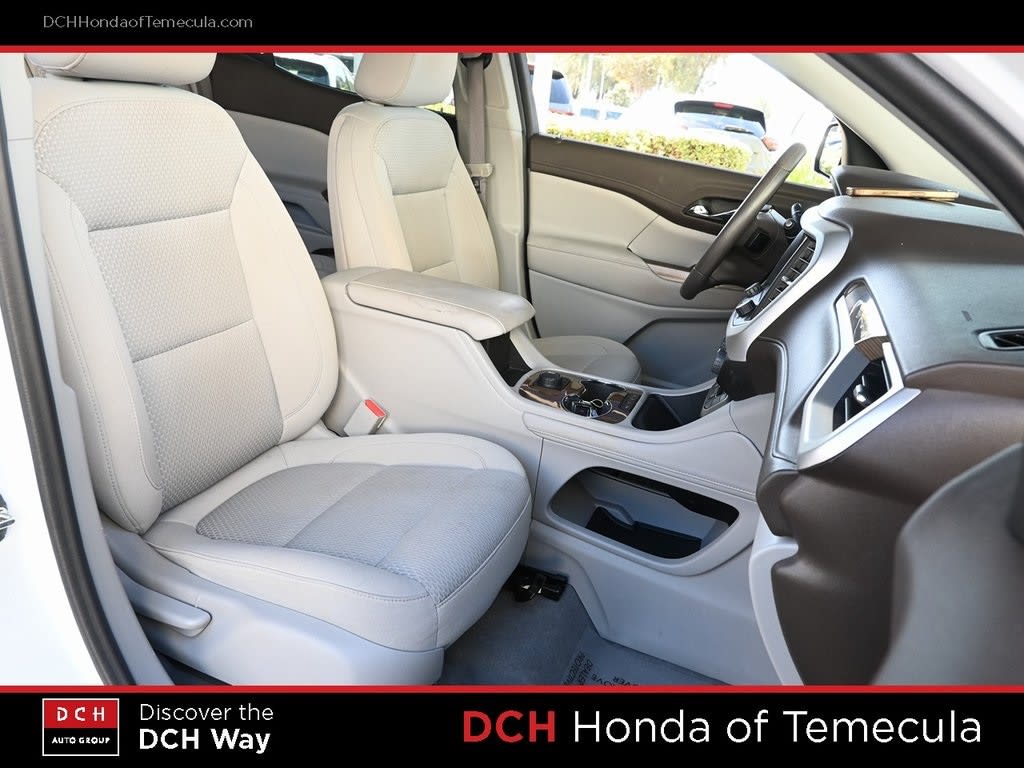 Thumbnail: 2022 GMC Acadia - 10