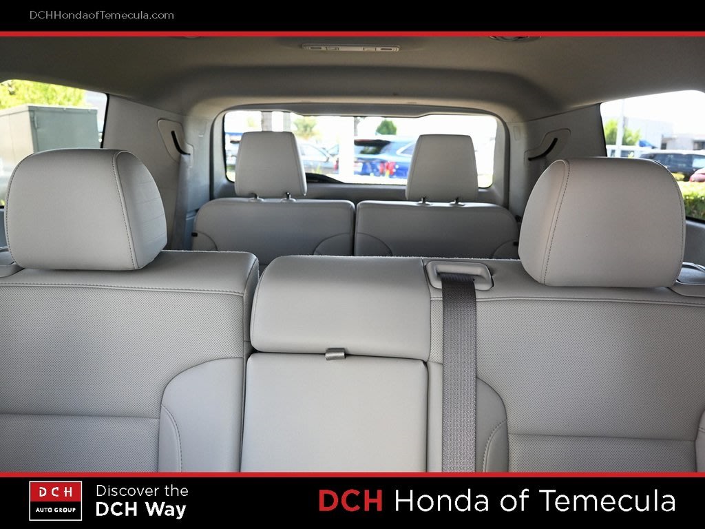Thumbnail: 2023 GMC Acadia - 24