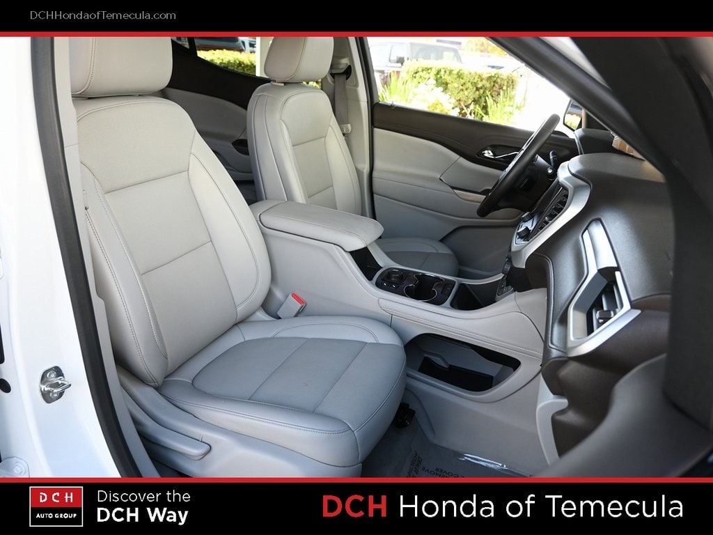 Thumbnail: 2023 GMC Acadia - 10
