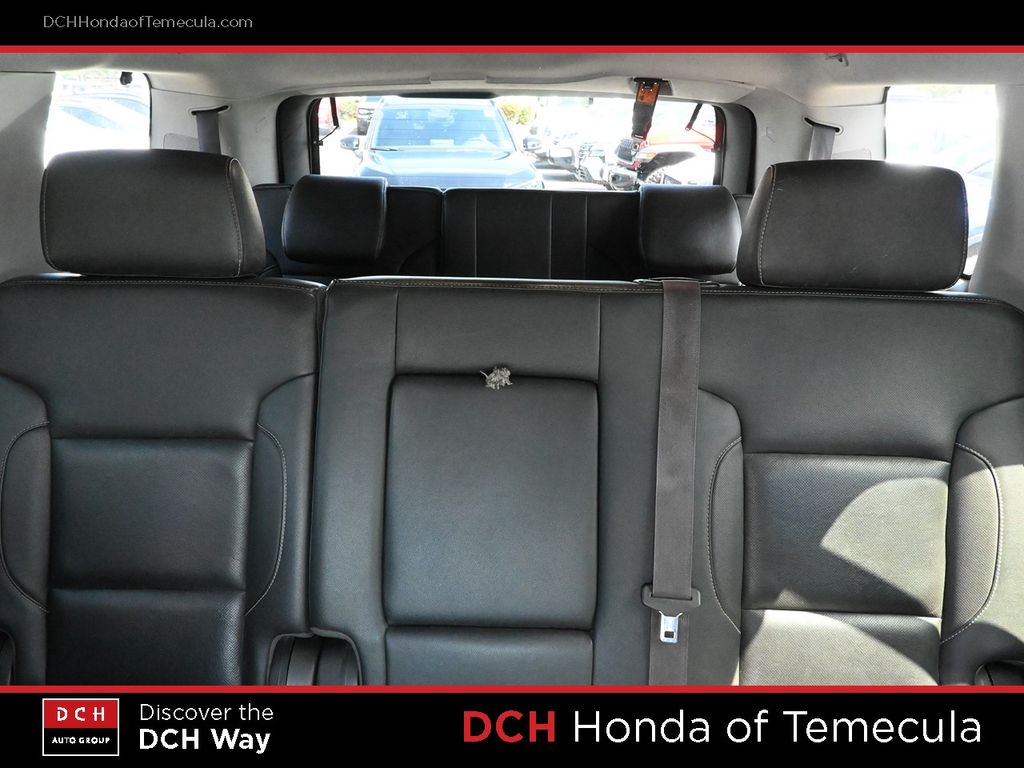 Thumbnail: 2017 GMC Yukon - 24