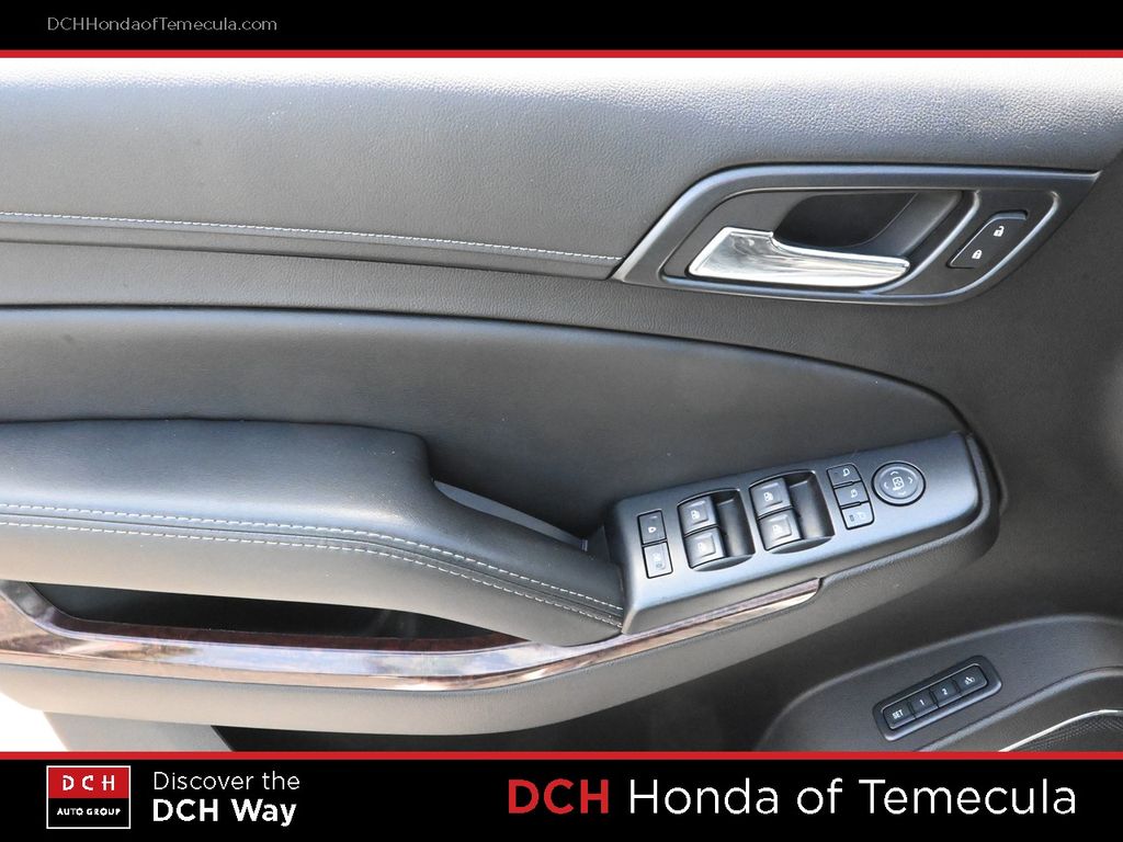 Thumbnail: 2017 GMC Yukon - 22