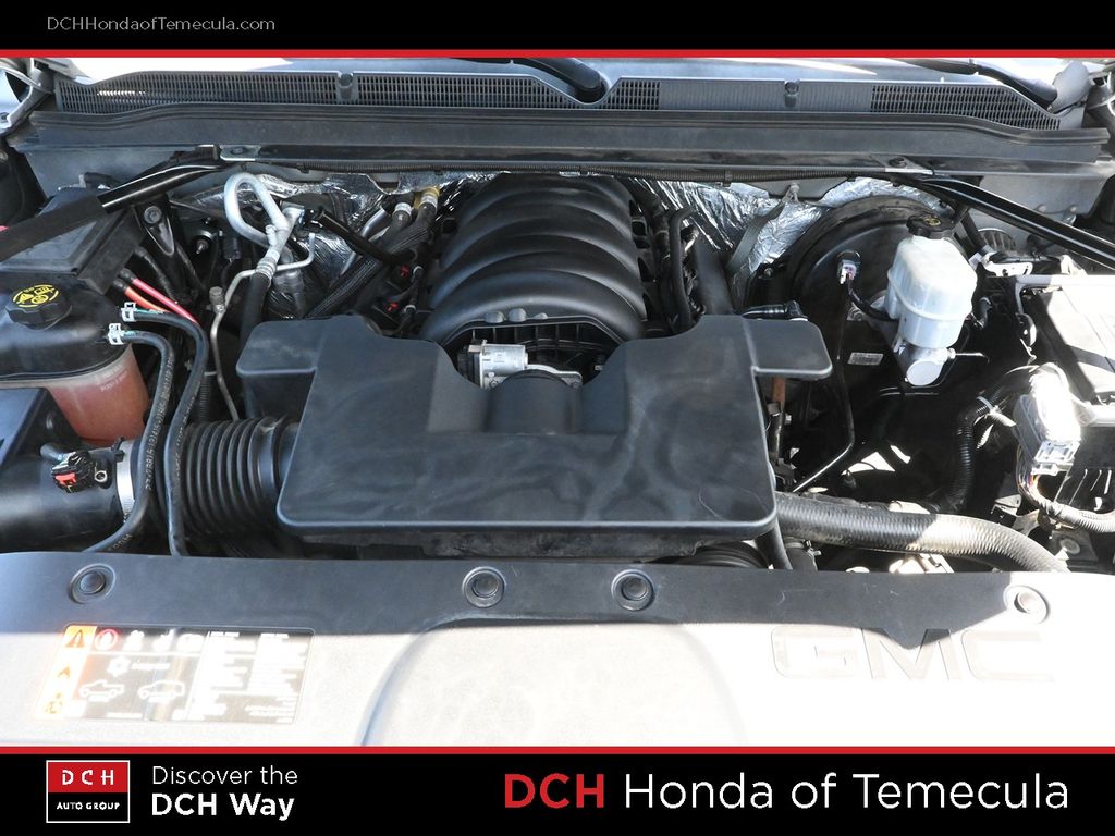 Thumbnail: 2017 GMC Yukon - 8