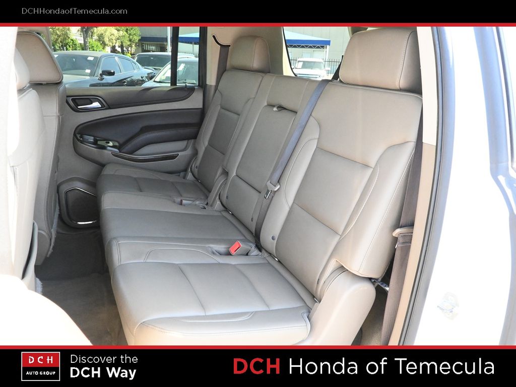 Thumbnail: 2019 Chevrolet Suburban - 12