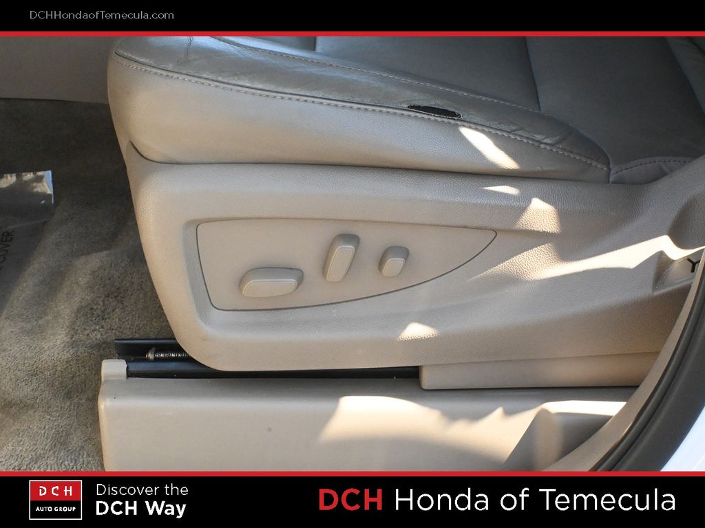 Thumbnail: 2019 Chevrolet Suburban - 23