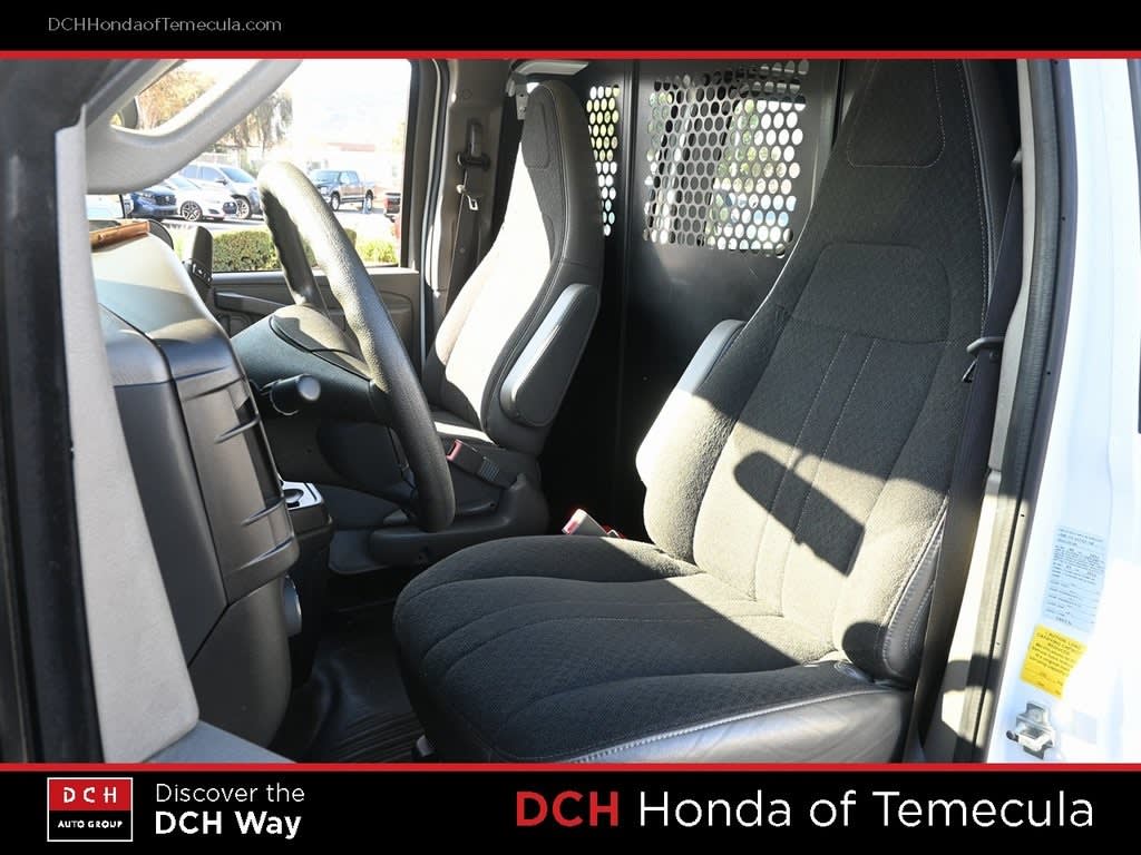 Thumbnail: 2024 GMC Savana - 10