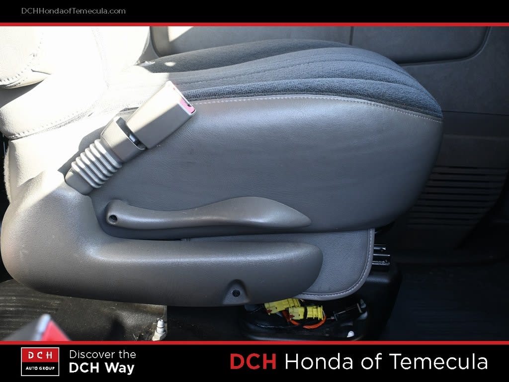 Thumbnail: 2024 GMC Savana - 21