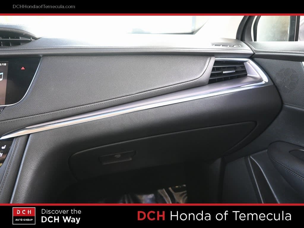 Thumbnail: 2017 Cadillac XT5 - 20