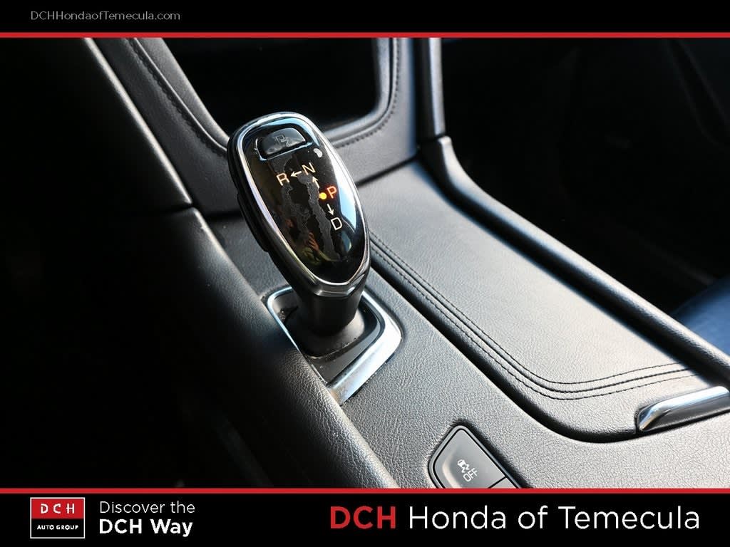 Thumbnail: 2017 Cadillac XT5 - 12