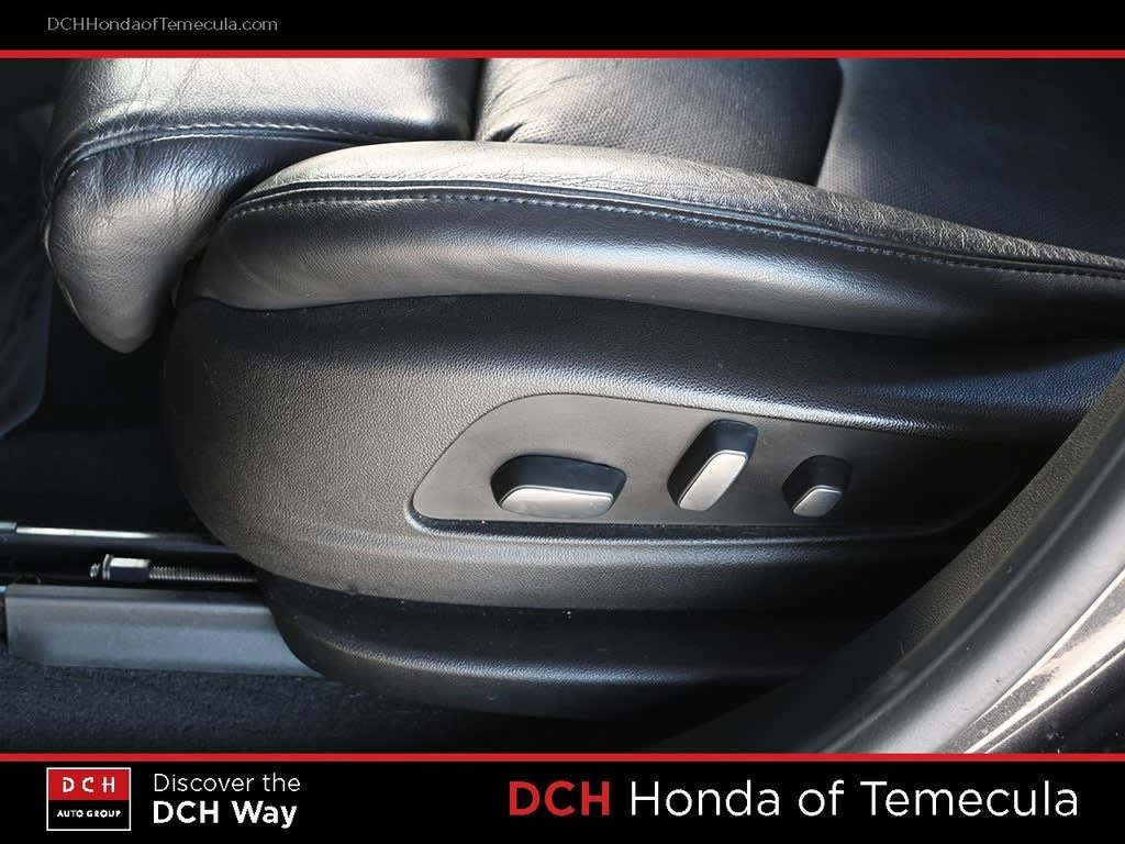 Thumbnail: 2017 Cadillac XT5 - 23