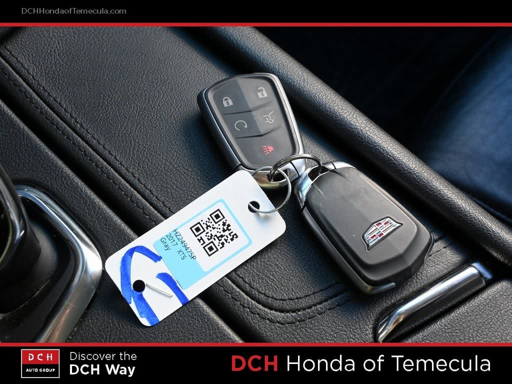 Thumbnail: 2017 Cadillac XT5 - 15